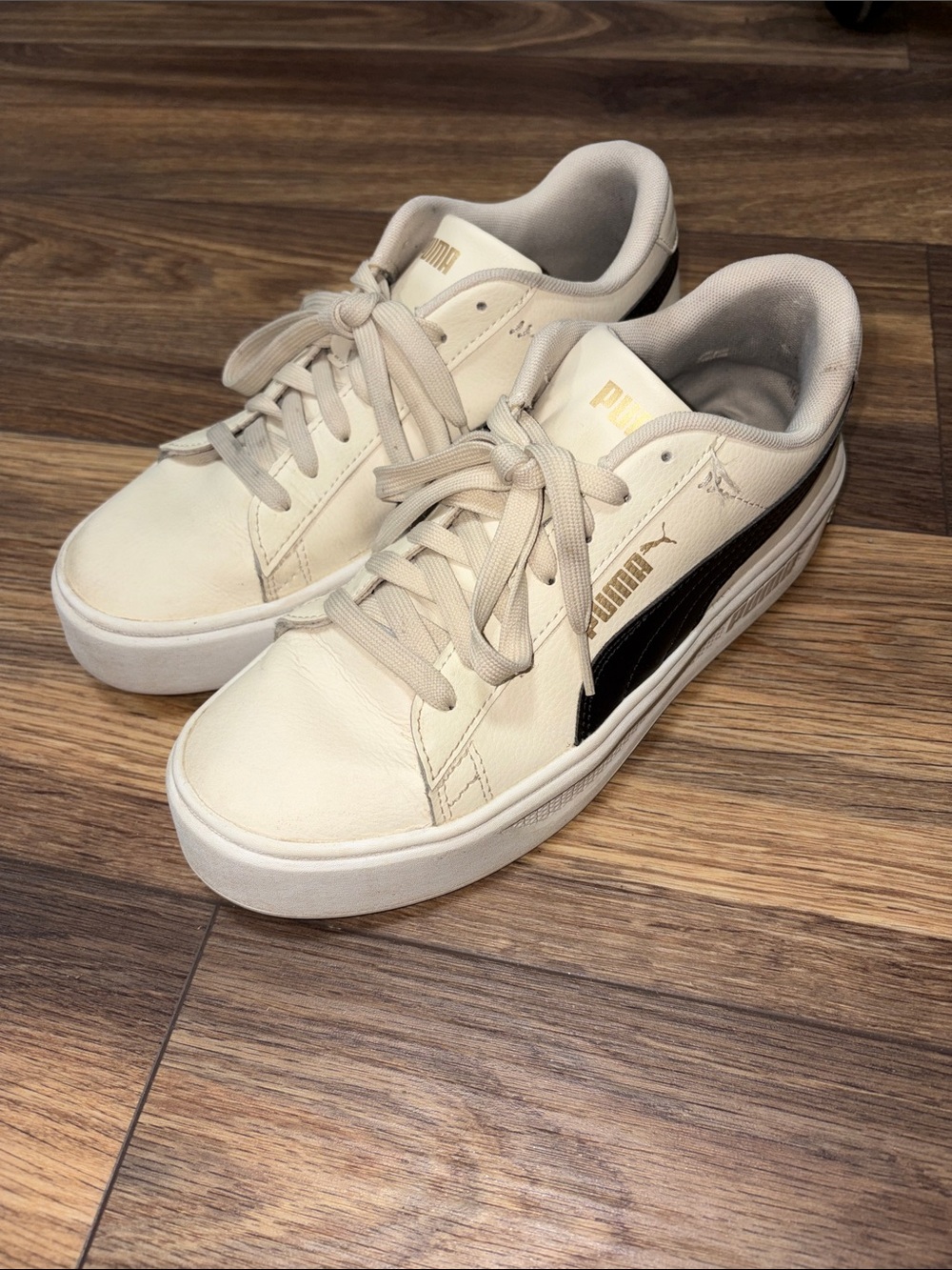 Puma Cream Leather Sneakers with Black Formstripe